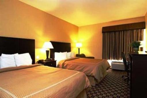 фото отеля Quality Inn & Suites Groesbeck
