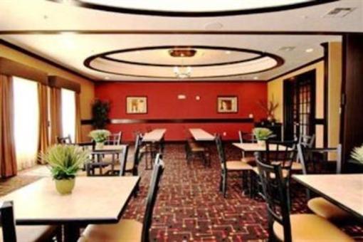 фото отеля Quality Inn & Suites Groesbeck