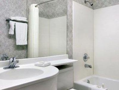 фото отеля Microtel Inn Dry Ridge