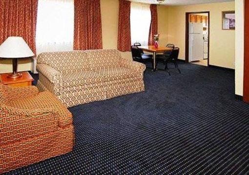 фото отеля Econo Lodge Inn and Suites Hoquiam
