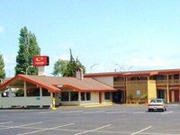 Econo Lodge Inn and Suites Hoquiam