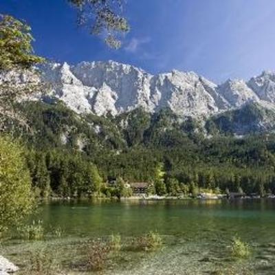 фото отеля Eibsee Hotel