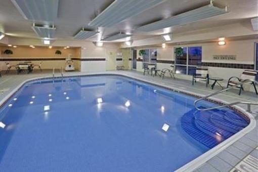 фото отеля Country Inn & Suites By Carlson, Marion