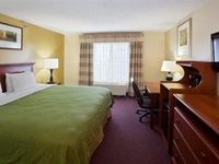Country Inn & Suites By Carlson, Marion