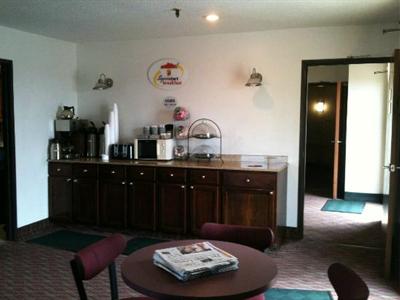 фото отеля Super 8 Motel St. Clairsville
