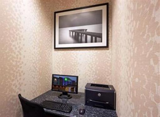 фото отеля Holiday Inn Express in Plainville