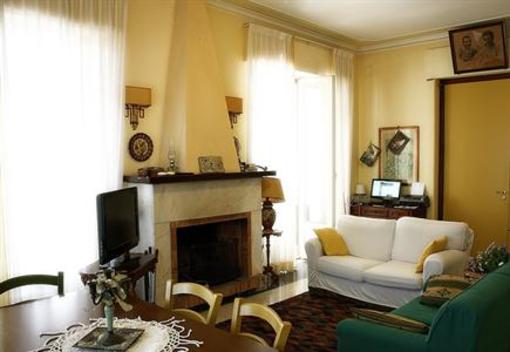фото отеля B&B I Faraglioni Villa Jole