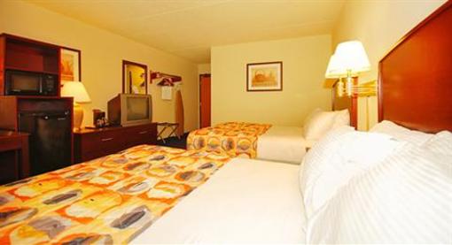фото отеля AmericInn Lodge & Suites Fort Dodge