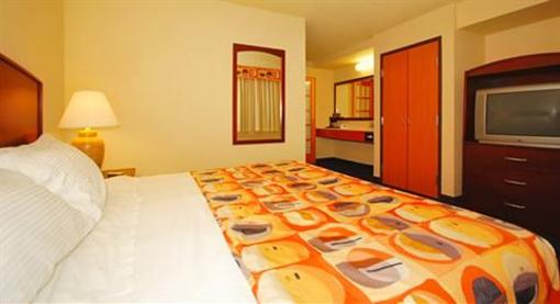 фото отеля AmericInn Lodge & Suites Fort Dodge