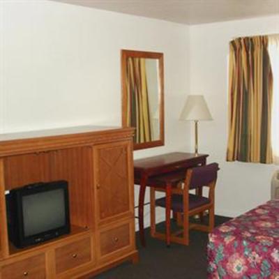 фото отеля Crystal Cottage Inn Clearfield (Utah)