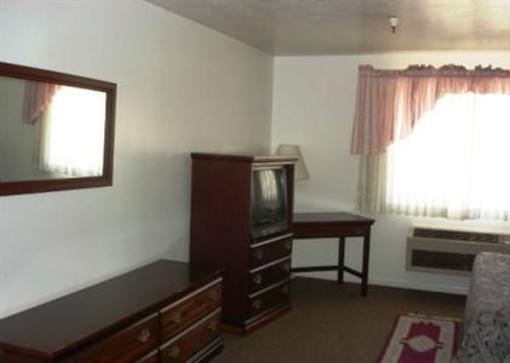 фото отеля Crystal Cottage Inn Clearfield (Utah)