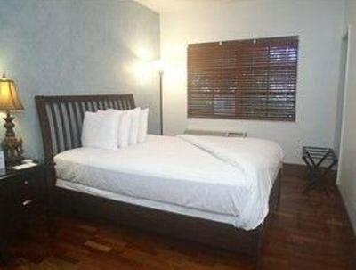 фото отеля Century Hotel South Miami Beach