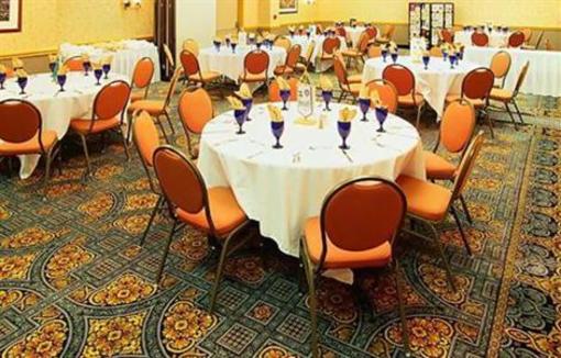 фото отеля Courtyard Marriott Downtown Decatur
