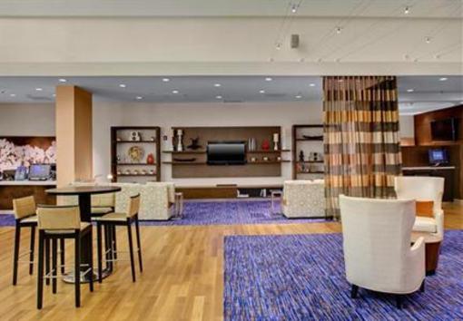 фото отеля Courtyard Marriott Downtown Decatur