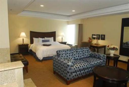 фото отеля Best Western Plus Portsmouth-Chesapeake Hotel
