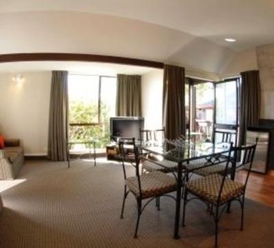 фото отеля Ashford Motor Lodge
