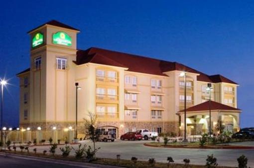 фото отеля La Quinta Inn & Suites Schertz
