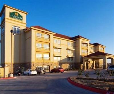 фото отеля La Quinta Inn & Suites Schertz