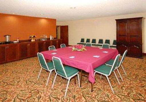 фото отеля Comfort Inn Apex