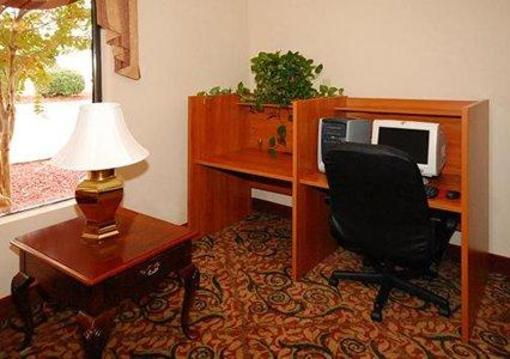 фото отеля Comfort Inn Apex