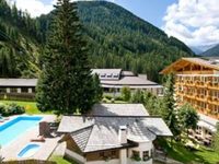 Jesacherhof Sporthotel And Wellnessresidenz Sankt Jakob in Defereggen Jesacherhof Sporthotel And Wellnessresidenz Sankt Jakob in Defereggen