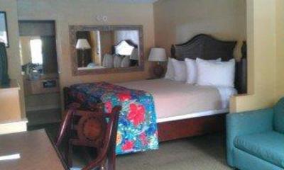 фото отеля Travelodge Suites East Gate Orange