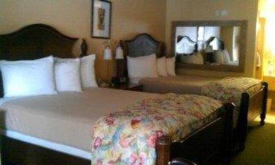 фото отеля Travelodge Suites East Gate Orange