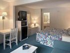 фото отеля Travelodge Suites East Gate Orange