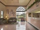 фото отеля Travelodge Suites East Gate Orange