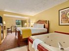 фото отеля Travelodge Suites East Gate Orange