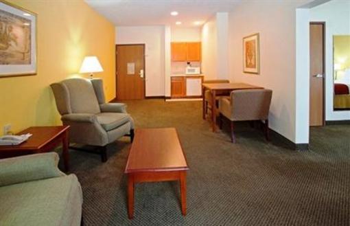 фото отеля Holiday Inn Express Hotel & Suites Houston Kingwood