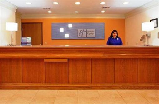 фото отеля Holiday Inn Express Hotel & Suites Houston Kingwood
