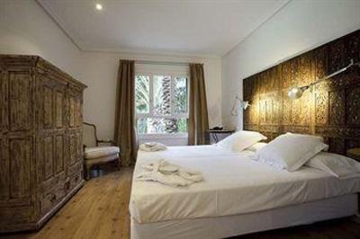 фото отеля Hotel Huerto Del Cura Elche