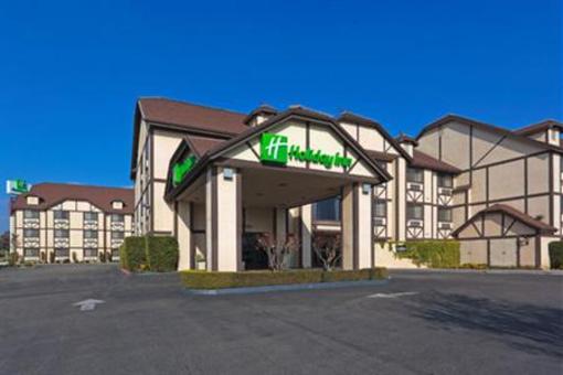 фото отеля Holiday Inn Selma-Swan Court