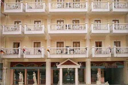 фото отеля Hotel Famissi