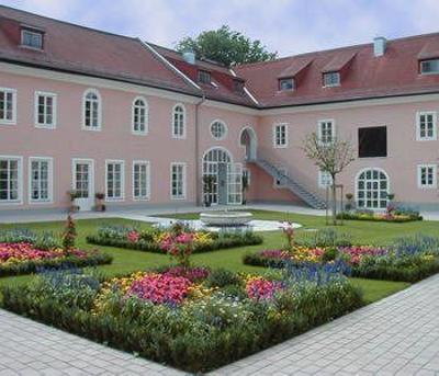фото отеля Schloss Leopoldskron
