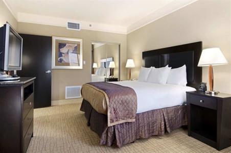 фото отеля Hilton Dallas/Southlake Town Square