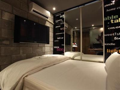 фото отеля Lush Hotel