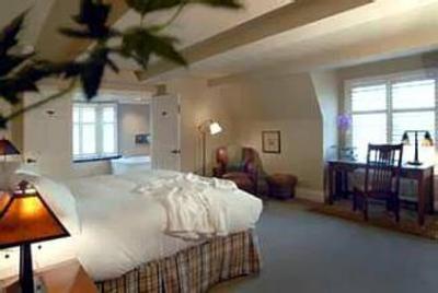 фото отеля Harbour House Niagara-on-the-Lake