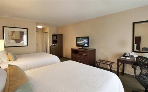 фото отеля Hilton Garden Inn Ridgefield Park
