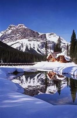 фото отеля Emerald Lake Lodge