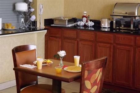 фото отеля BEST WESTERN Plaquemine Inn