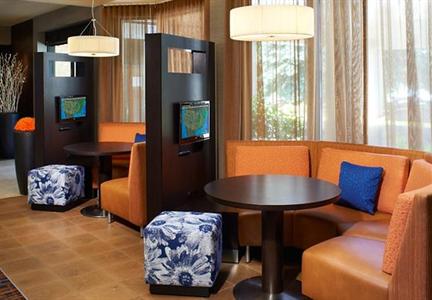 фото отеля Courtyard by Marriott Detroit Warren