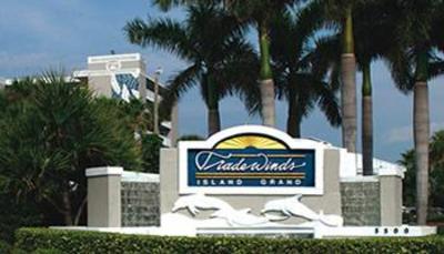 фото отеля Jacaranda Beach Villas