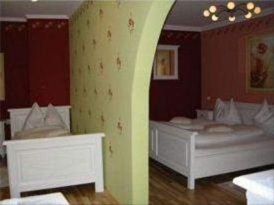 фото отеля Pension Arkadenhof