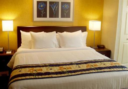 фото отеля SpringHill Suites Pittsburgh Mills