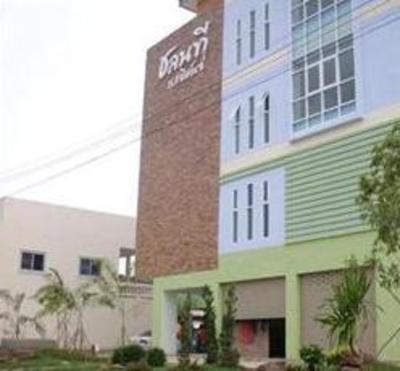 фото отеля Chonnatee Residence