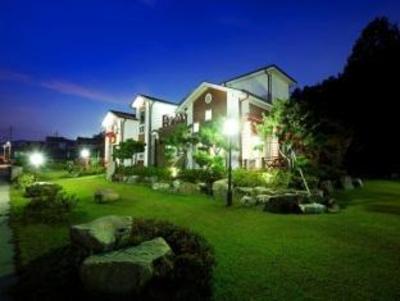фото отеля Woorinuri Pension