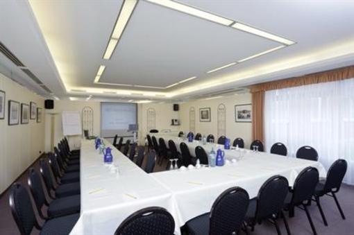 фото отеля Hotel Zur Windmuhle