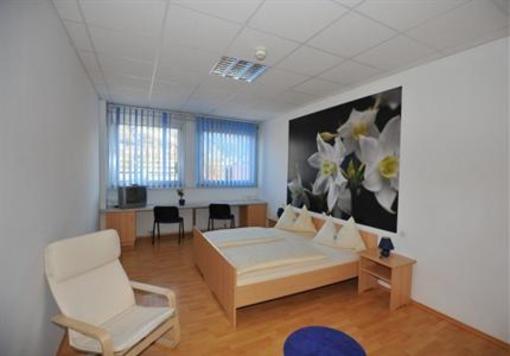 фото отеля Hotel Fohnsdorf